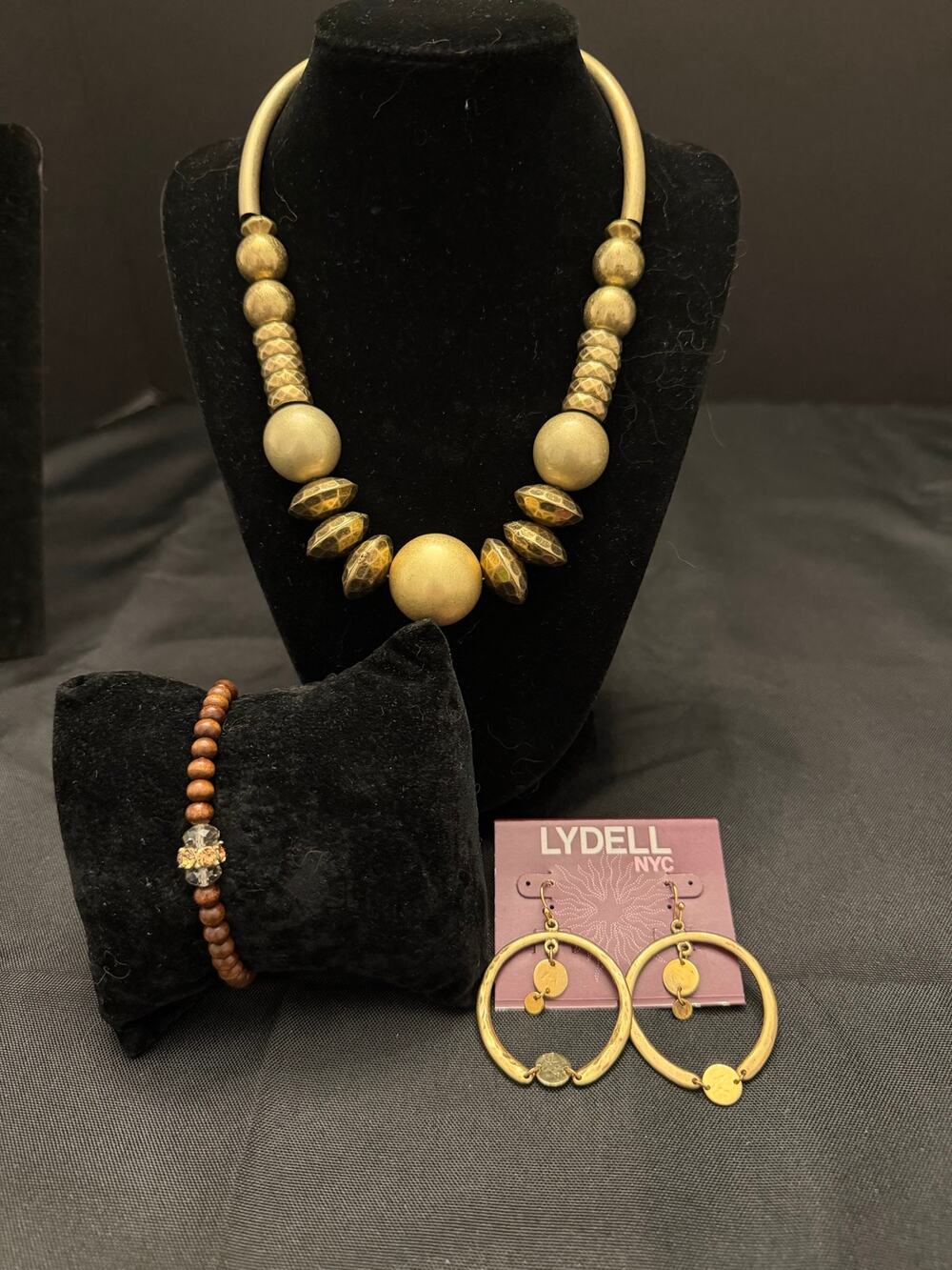 NWT Lydell NYC 3 pc jewelry set chunky gold-tone necklace, bracelet, earrings.
